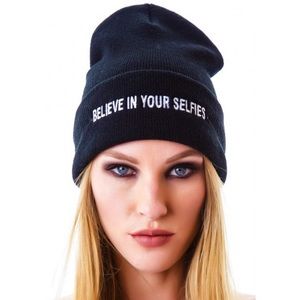 BNWT UNIF BELIEVE IN YOUR SELFIES BEANIE