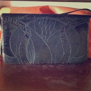VINTAGE PALIZZIO HANDBAG