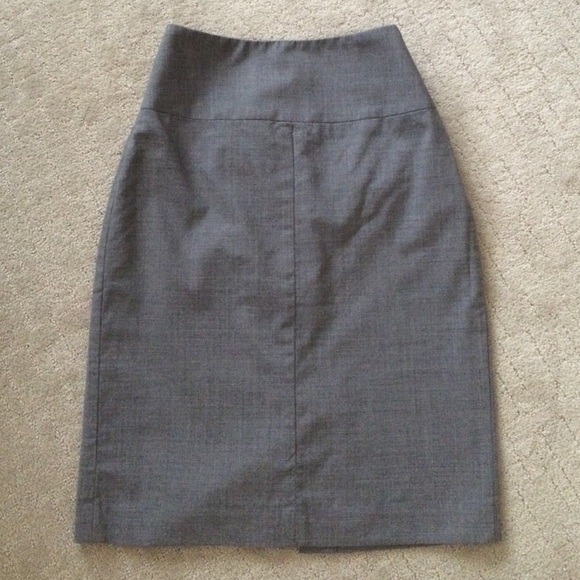 Banana Republic grey skirt
