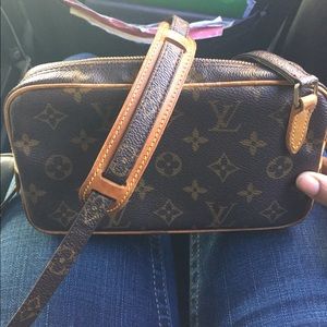 Louis Vuitton crossbody