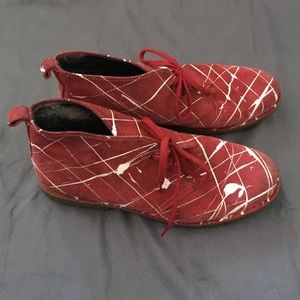 Paint splatter chukka