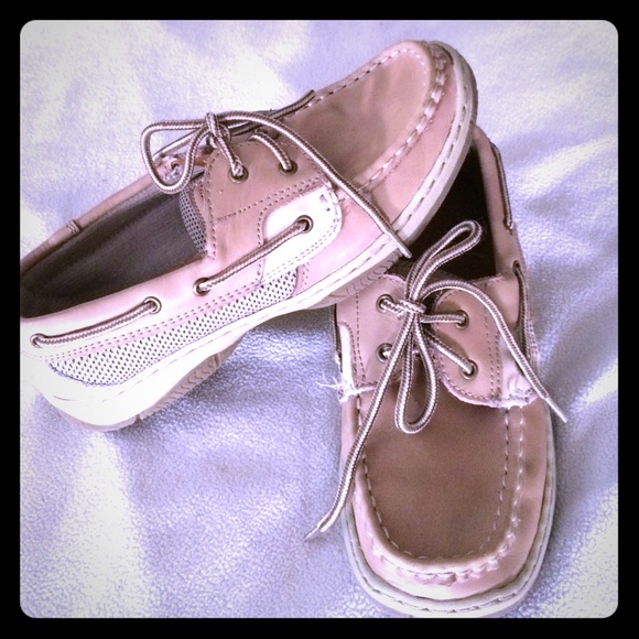 Highland Creek tan shoes