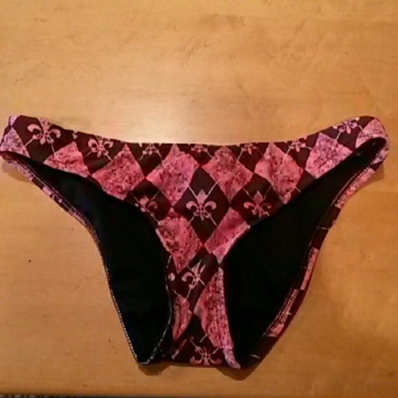 Bathing suit bottom size small