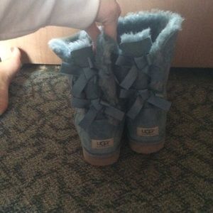 Bailey bow UGGS