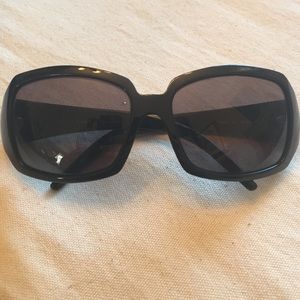 REDUCED FENDI sunglasses! like NEW** AUTHENTiC!