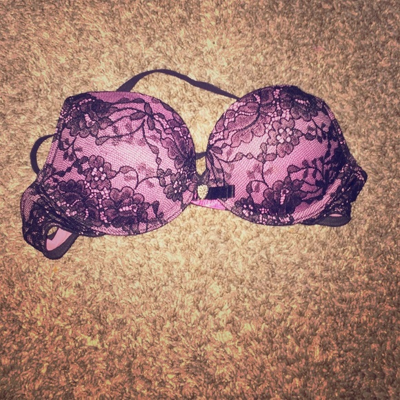 34B Victoria's Secret Lacey push up bra