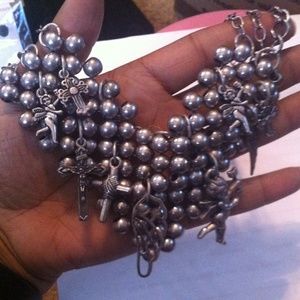 Beautiful v shaped necklace.