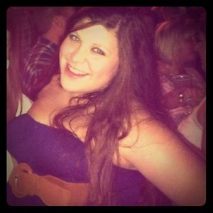 Strapless ruffled top with faux belt