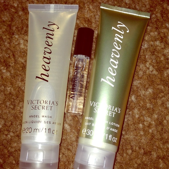 🚫SOLD on Merc🚫