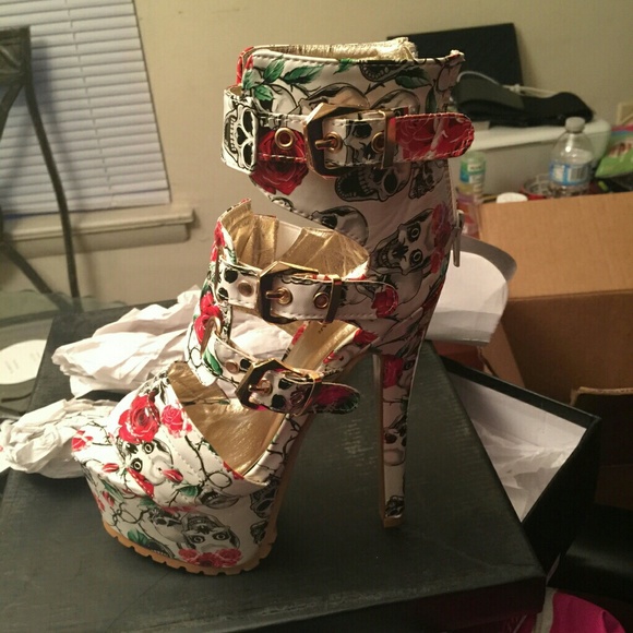 Skull Heels