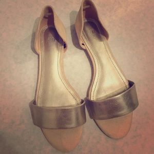 H&M Open-toed Multi-colored metallic flat Sandals