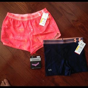 Reduced! Underarmour Bundle!