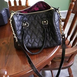 Beset Johnson Black Crossbody/ Bowler Bag