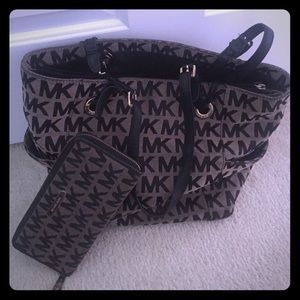 Michael Kors wallet and purse