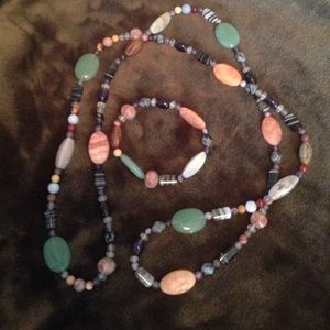 **LOWEST** Mixed stone necklace & bracelet