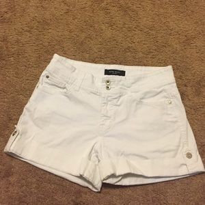 White Nine West Shorts