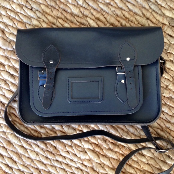 13" Classic Cambridge Satchel