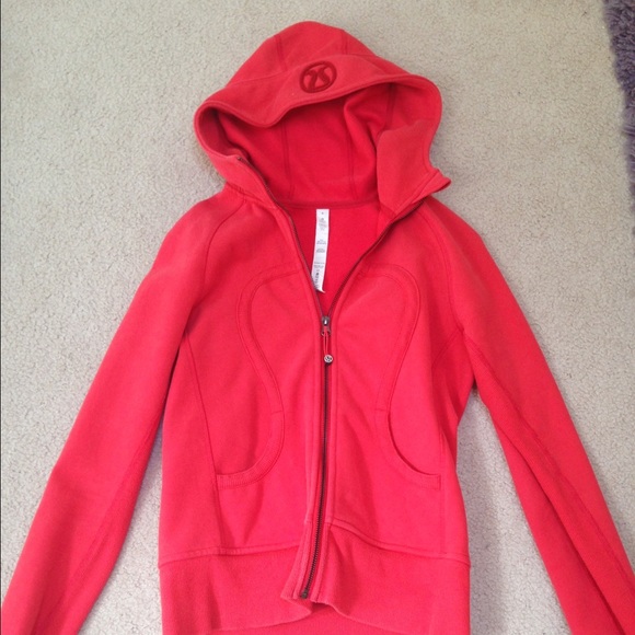 Super cute lululemon scuba jacket