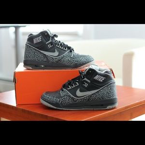 Nike Air Assault High GS