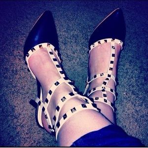 Studded heels 👠👠