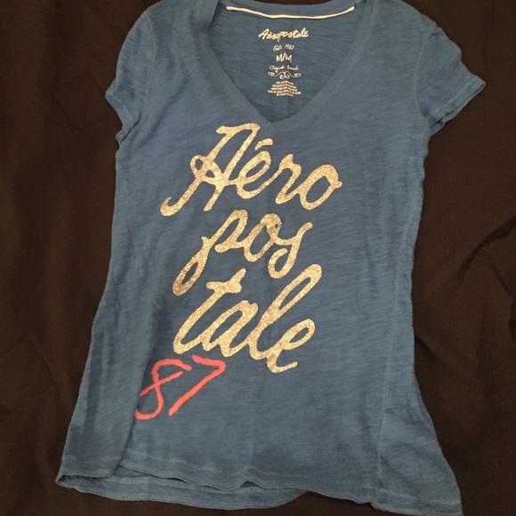 Blue aero v neck