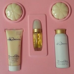 Oscar de la Renta women's gift set