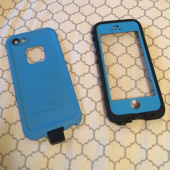 Life proof phone case