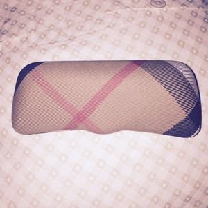 Burberry eyeglasses case