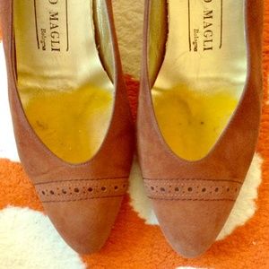 Bruno Magli Brown Suede Pumps🎈2 for $25 DEAL🎈