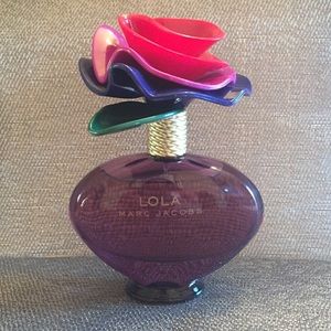 REDUCED!! 🎉LOLA by Marc Jacobs🎉
