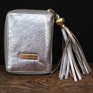 Steve Madden Wallet/Clutch