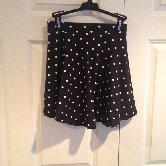 Forever 21 polka dot skater skirt