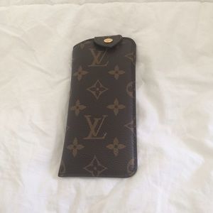 Louis Vuitton glass case pm
