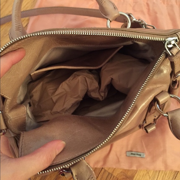 Authentic Miu miu mini vitello lux bow satchel - Picture 4 of 4