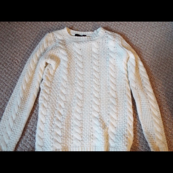 oversized white sweater