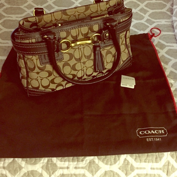 Coach Handbag Signature Medium Carryall Purse