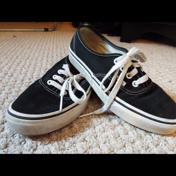 black and white vans