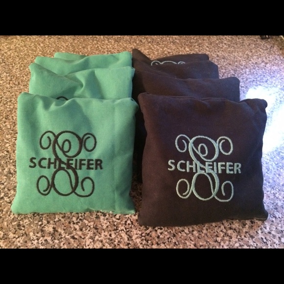 Order your custom bags for corn hole!