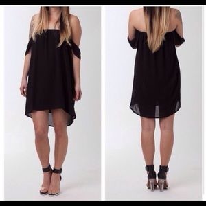 Off the shoulder Tobi dress