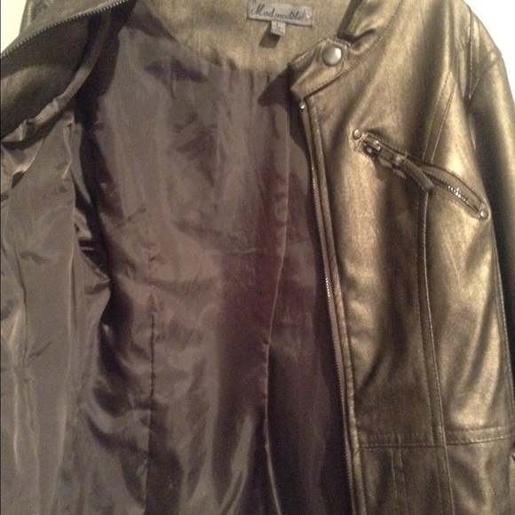 Golden Jacket! - Picture 2 of 2