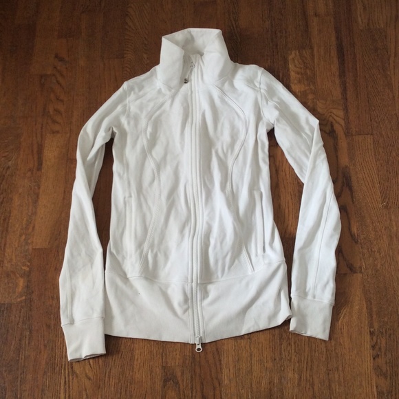 Lululemon size 6 jacket