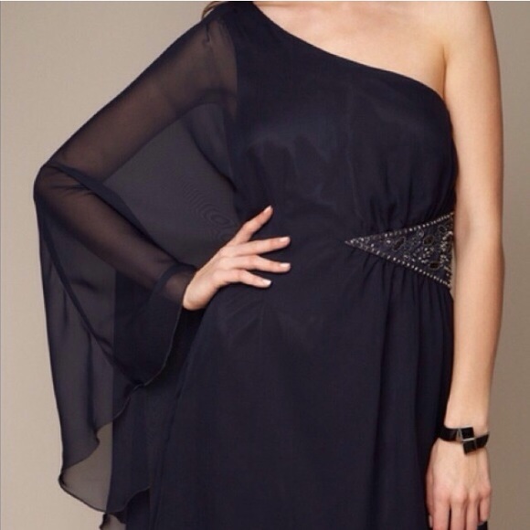Free People Dresses & Skirts - Free people navy off shoulder dress with beading!