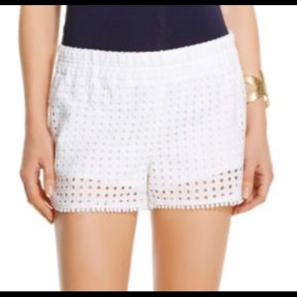 Lilly for target white eyelit shorts size XS