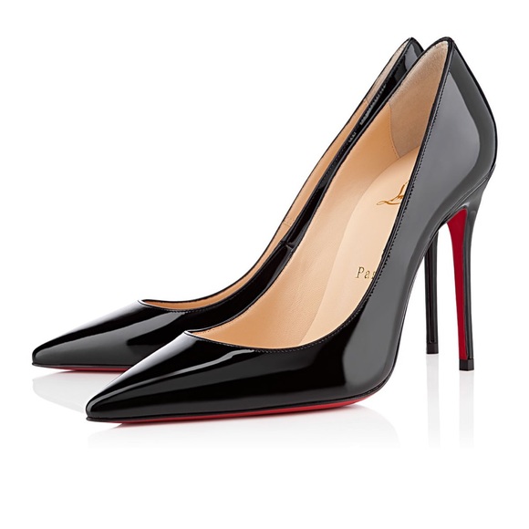 ❗️sold ❗️Decollete 100 Black Patent Pumps