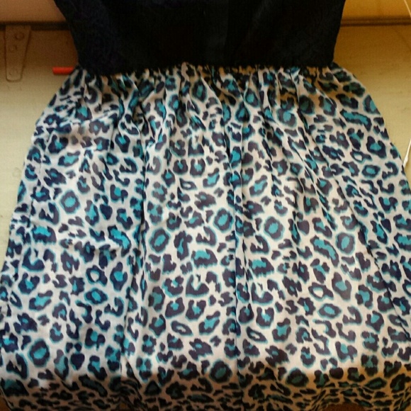 Sold - Picture 2 of 4