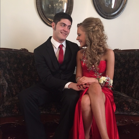 First prom! - Picture 4 of 4