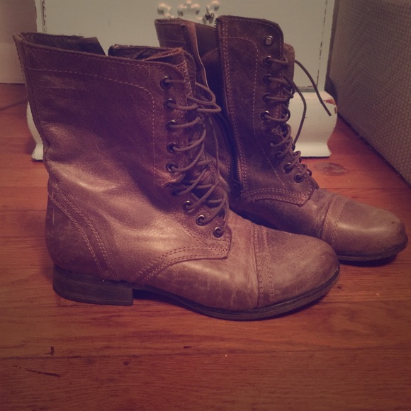 Steve Madden Boots