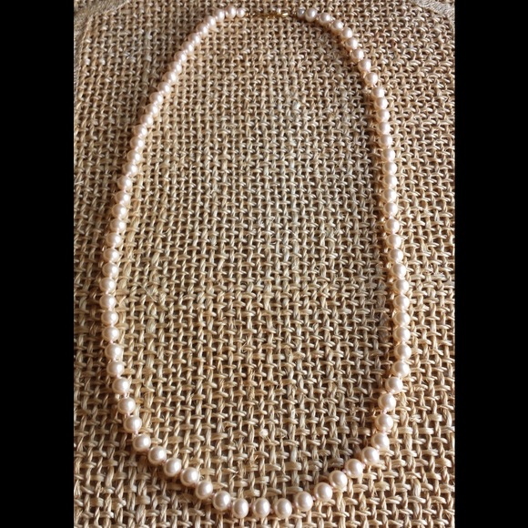 Pearls Necklaces