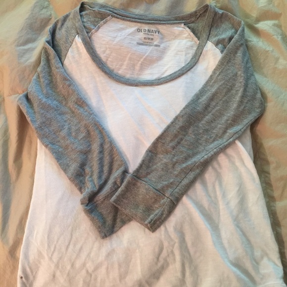 3/4 sleeved baseball tee