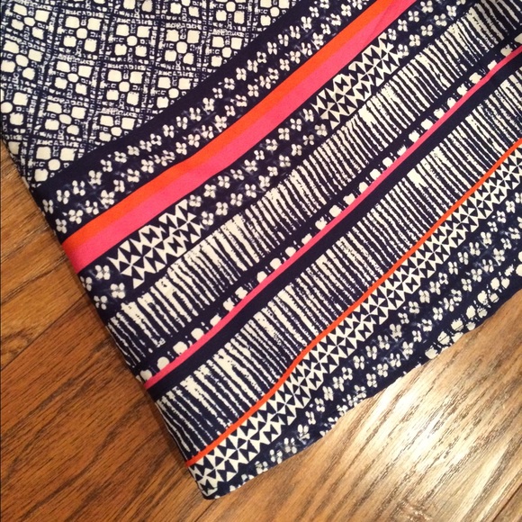 🚫SOLD IN BUNDLE🚫NWT Navy, White & Pink Dress! - Picture 3 of 4